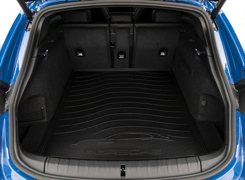 Porsche Taycan 4 Cross Turismo 25