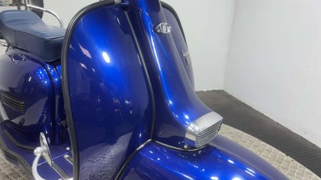 Lambretta GP 1984 RESTORED EXCELLENT CONDITION RUNS / RIDES GREAT CLASSIC 2T 11