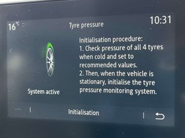 Renault Captur 1.6 Captur Techno E-Tech PHEV Auto 5dr 40