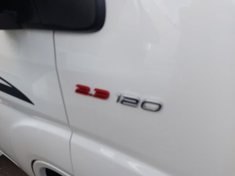 Swift Escape 694 2022 10