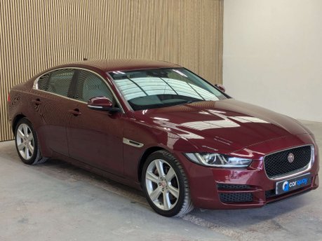 Jaguar XE 2.0 XE Portfolio i Auto 4dr 11