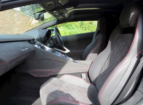 Lamborghini Aventador LP 720-4 Roadster 50th Anniversary 13