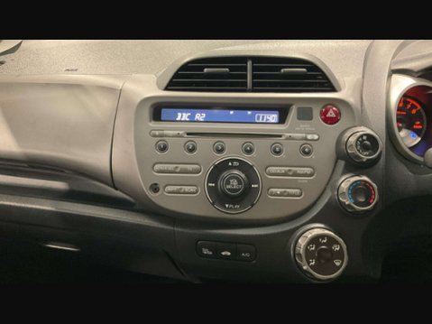Honda Jazz 1.3 Jazz i-VTec ES 5dr 16