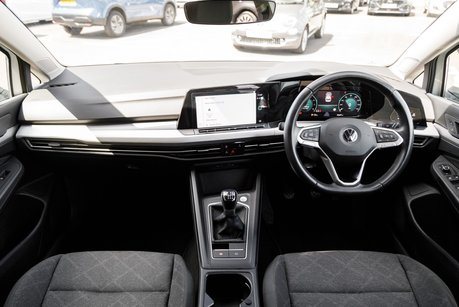 Volkswagen Golf LIFE TSI