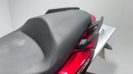 Aprilia Shiver GT 2011 ONLY 20K 1 OWNER NEW MOT VERY CLEAN SUPERMOTO 750CC 25