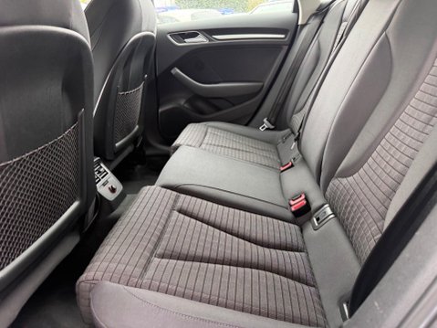 Audi A3 2.0 TDI Sport Sportback S Tronic Euro 5 (s/s) 5dr 23