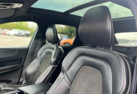 Volvo XC60 T5 R-DESIGN AWD PETROL AUTO 25