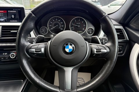 BMW 3 Series 320D XDRIVE M SPORT SHADOW EDITION TOURING -PAN ROOF -PRO MEDIA -APPLE CARP 7
