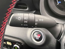 Toyota Yaris 1.5 Yaris GR Sport HEV CVT 5dr 61