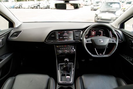 SEAT Leon TSI EVO FR SPORT