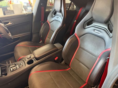 Mercedes-Benz CLA Class 2.0 CLA45 AMG Coupe SpdS DCT 4MATIC Euro 6 (s/s) 4dr 35