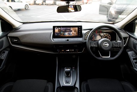 Nissan Qashqai DIG-T ACENTA PREMIUM XTRONIC
