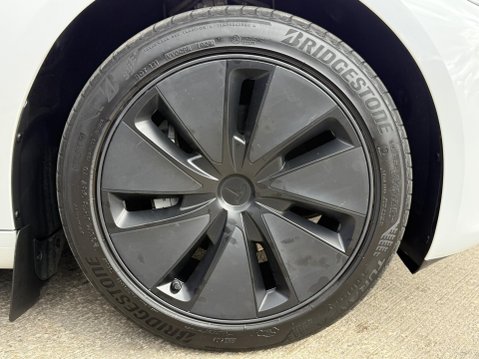 Tesla Model 3 Saloon 4dr Electric Auto RWD (208 ps) 14