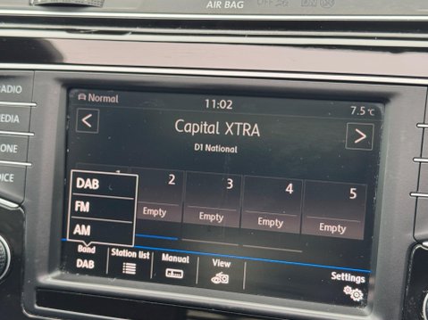 Volkswagen Touran 1.6 TDI BlueMotion Tech SE Family DSG Euro 6 (s/s) 5dr 22