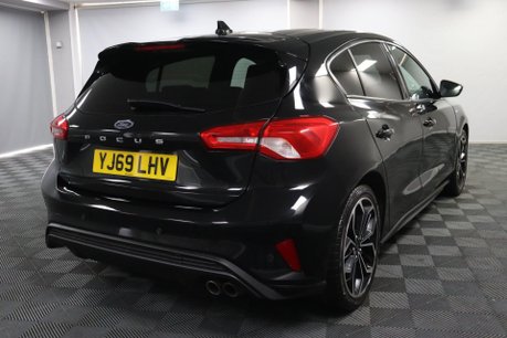 Ford Focus ST-LINE X 10