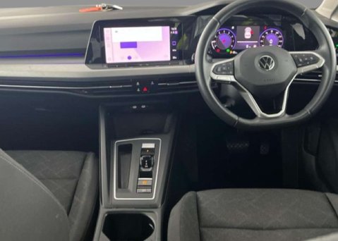 Volkswagen Golf 1.0 eTSI MHEV Life Hatchback 5dr Petrol Hybrid DSG Euro 6 (s/s) (110 ps) 8