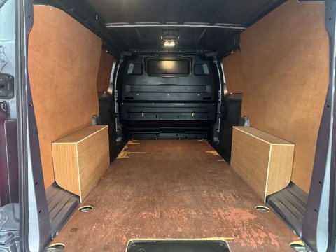 Vauxhall Vivaro 2.0 Vivaro F3100 Sportive S/S 29