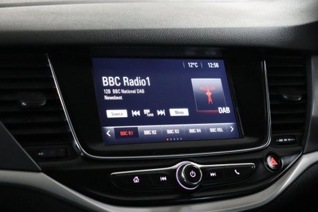 Vauxhall Astra DESIGN CDTI S/S 37