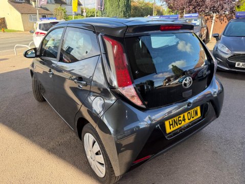 Toyota Aygo 1.0 VVT-i x-play Euro 5 5dr Euro 5 4