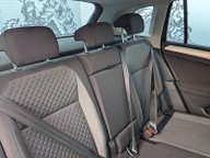 Volkswagen Tiguan SE NAV TDI BMT 28