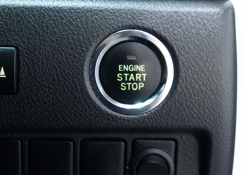 Toyota Vellfire 2.4 PETROL AUTO 5dr 35