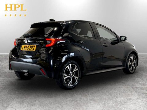 Toyota Yaris 1.5 VVT-h Design Hatchback 5dr Petrol Hybrid E-CVT Euro 6 (s/s) (116 ps) 7