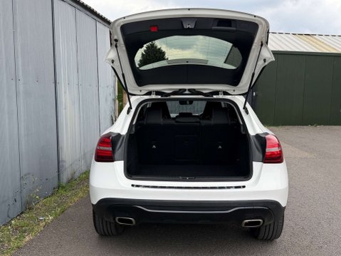 Mercedes-Benz GLA 1.6 GLA 180 Urban Edition Auto 5dr 16