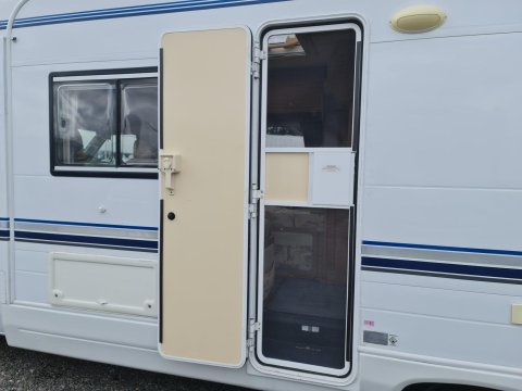 Auto-Trail Mohican Motor Home 14