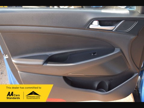 Hyundai TUCSON 1.7 Tucson SE Nav Blue Drive 2WD CRDi 5dr 28