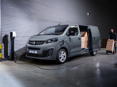 New Vauxhall Vivaro-e Electric 