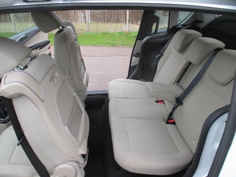 Ford B-Max 1.0T EcoBoost Titanium Navigator Euro 6 5dr 25