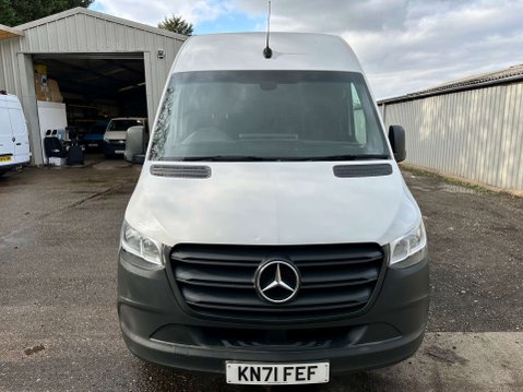 Mercedes-Benz Sprinter 2.0 315 CDI Progressive RWD L3 H2 Euro 6 (s/s) 5dr 3