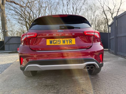 Ford Focus 1.0 Focus Active X Auto 5dr 23