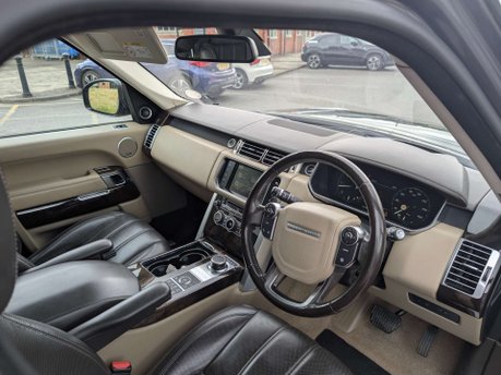 Land Rover Range Rover 4.4 Range Rover Vogue SE SDV8 Auto 4WD 5dr 3