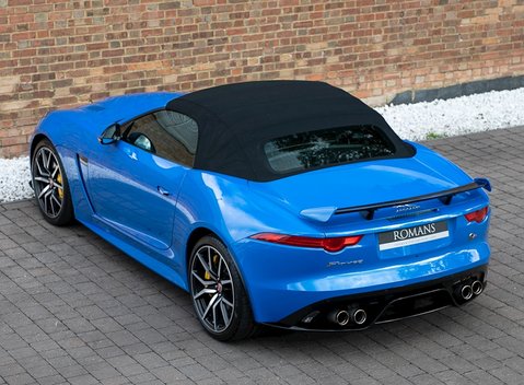 Jaguar F-Type SVR Convertible 8