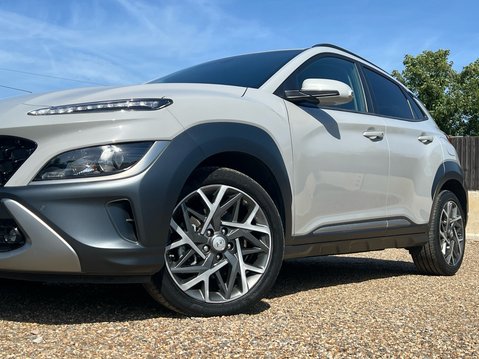 Hyundai KONA GDI PREMIUM 15