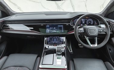 Audi RS Q8 Vorsprung 15