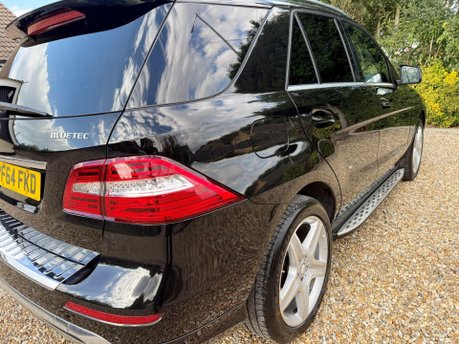 Mercedes-Benz M Class 2.1 ML250 BlueTEC AMG Line G-Tronic 4WD Euro 6 (s/s) 5dr 10