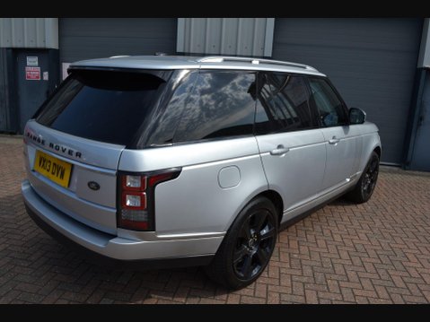 Land Rover Range Rover 3.0h SDV6 Autobiography Auto 4WD Euro 5 (s/s) 5dr 22