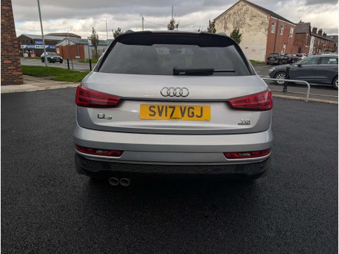 Audi Q3 2.0 Q3 Black Edition TDI Quattro Semi-Auto 4WD 5dr 5