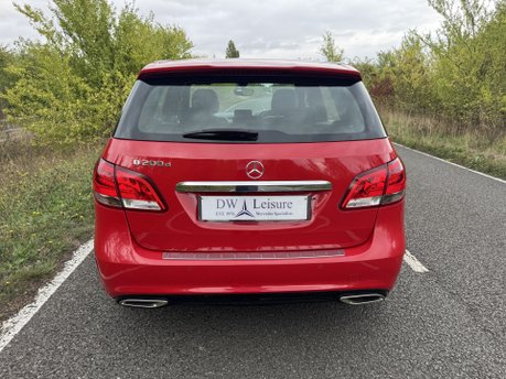Mercedes-Benz B Class B 200D AMG Line Executive Auto Diesel PARKTRONIC/CAMERA/SAT NAV 26