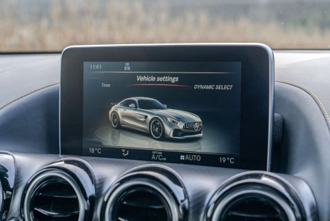 Mercedes-Benz Amg GT AMG GT R 16