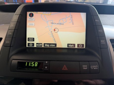 Toyota Prius 1.5 T Spirit CVT 5dr 22