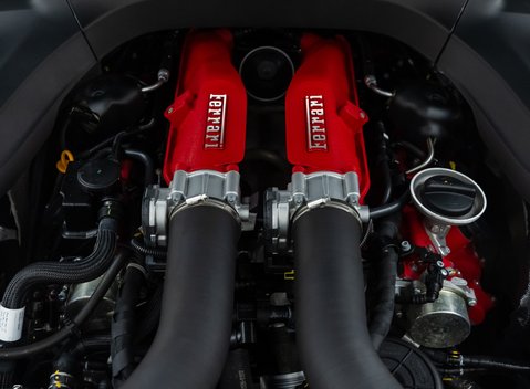 Ferrari GTC4 Lusso T 41