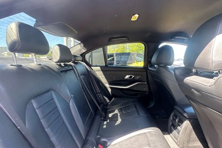 BMW 3 Series 2.0 320i M Sport Auto 4dr 20
