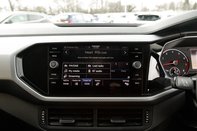 Volkswagen T-Cross ACTIVE TSI DSG 23