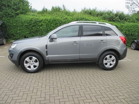 Vauxhall Antara 2.2 CDTi Exclusiv 2WD Euro 5 (s/s) 5dr 7