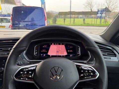 Volkswagen Tiguan 1.5 TSI R-Line DSG Euro 6 (s/s) 5dr 31