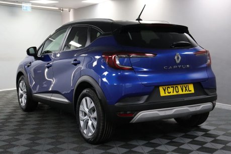 Renault Captur ICONIC TCE 10