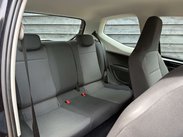 Volkswagen Up 1.0 Move up! 3dr 26